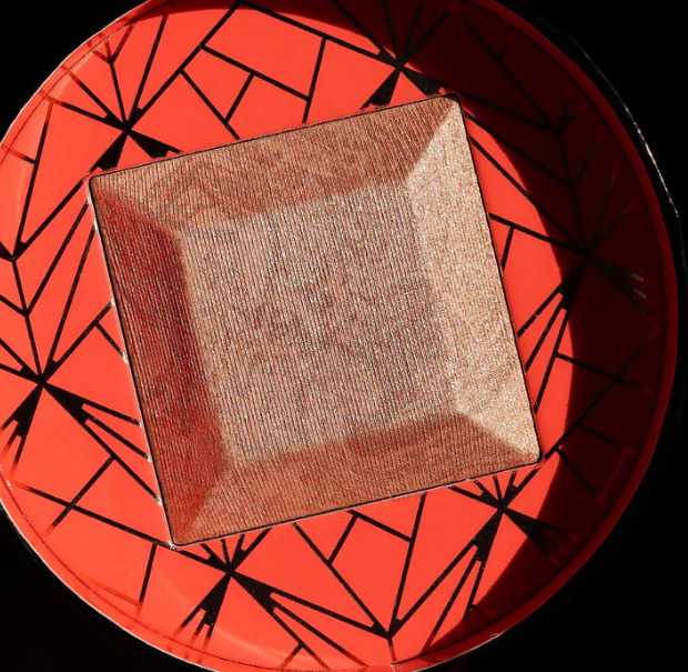 Heroine Glow II Highlighter