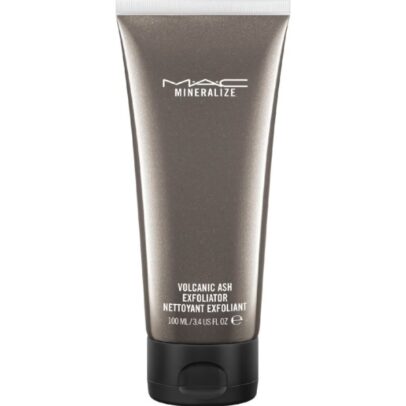 MAC Mineralize Volcanic Ash Exfoliator